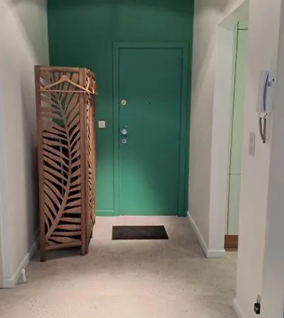 Apartamento City Centre With Free Parking